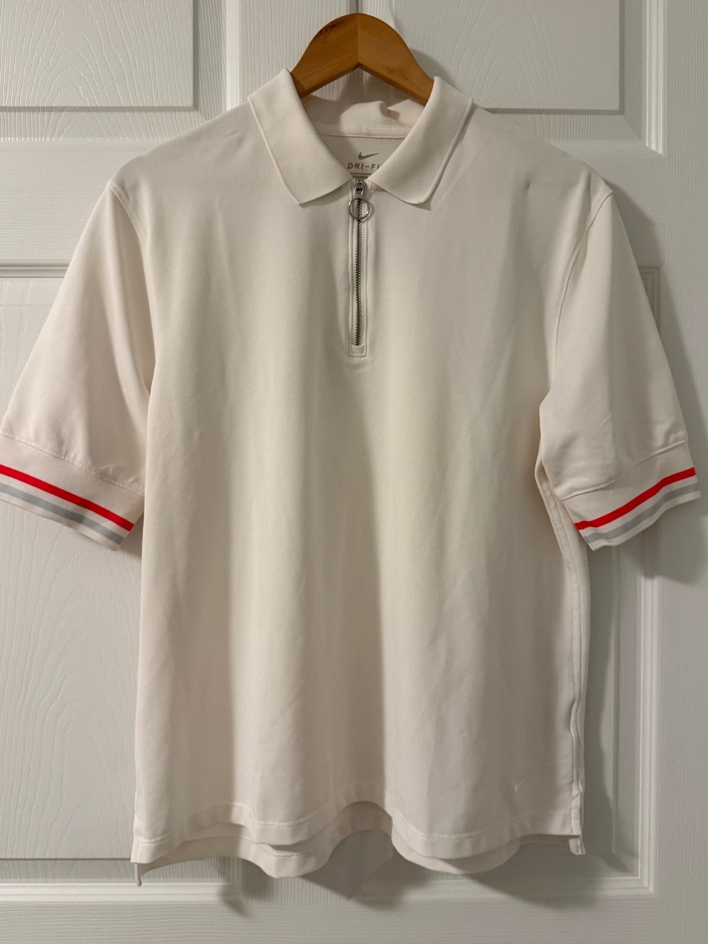 Nike Dri-FIT Women’s XL White 1/4 Zip Golf Polo Shirt Pink Stripe Cuffs